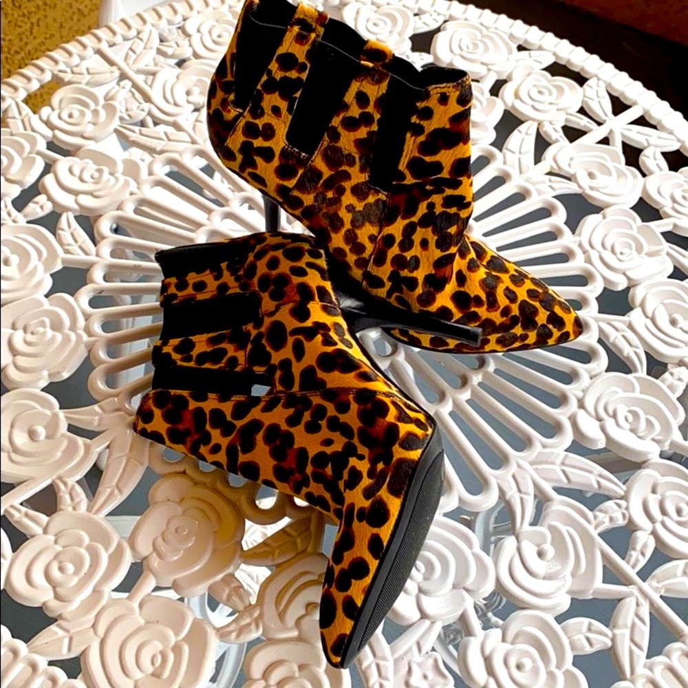 Nine West leather booties